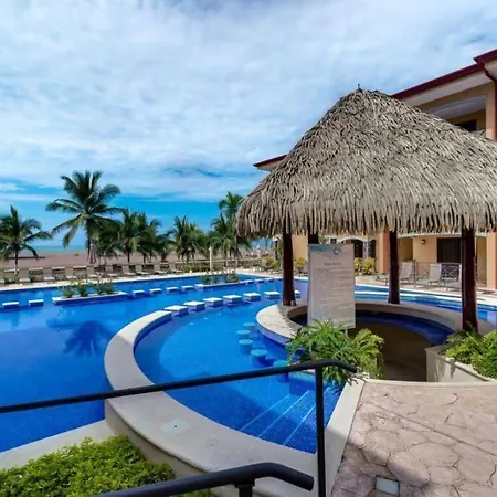 Rooftop Balcony Oceanfront Ph Condo With King Beds